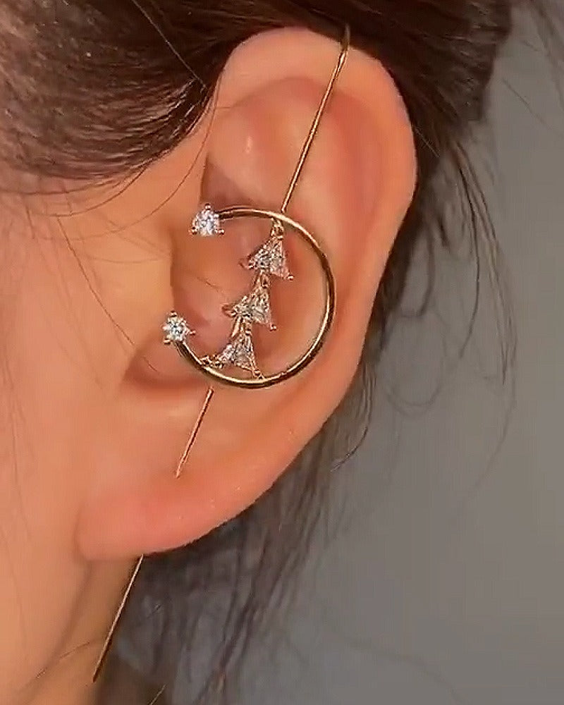 Personalized and minimalist piercing ear needles for women, lightning leaves, earlobe style diagonal earrings eprolo