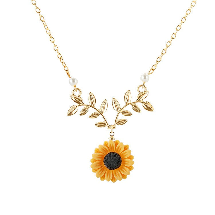 Hot selling necklace, pearl, sunflower necklace, feminine and fashionable sunflower pendant eprolo