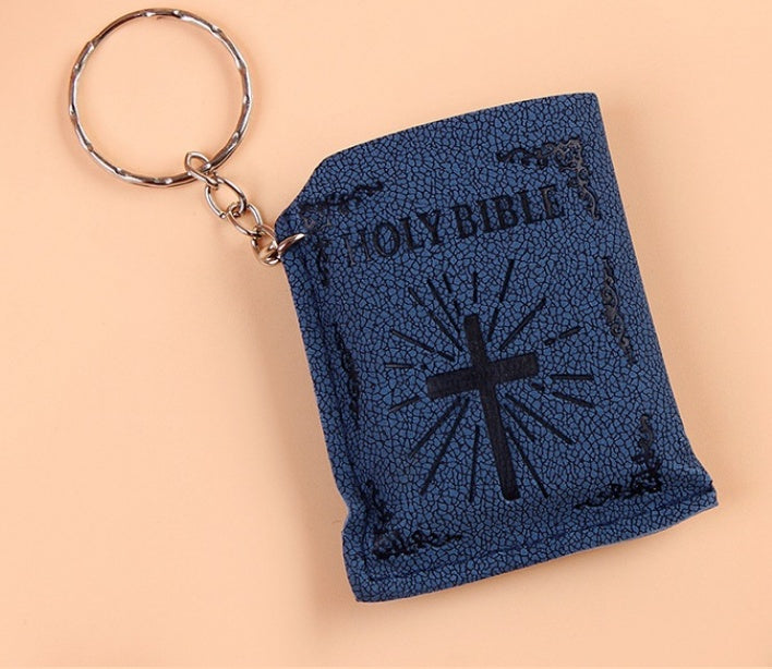 Mini HOLY Bible Keychain Religious Christian Jesus Cross Key Chain Women Prayer God Bless Gift Souvenirs Keyring El Pazar