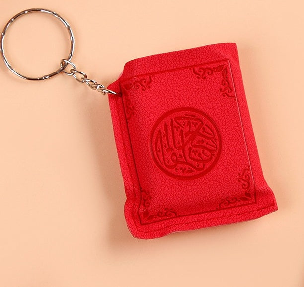 Mini HOLY Bible Keychain Religious Christian Jesus Cross Key Chain Women Prayer God Bless Gift Souvenirs Keyring El Pazar