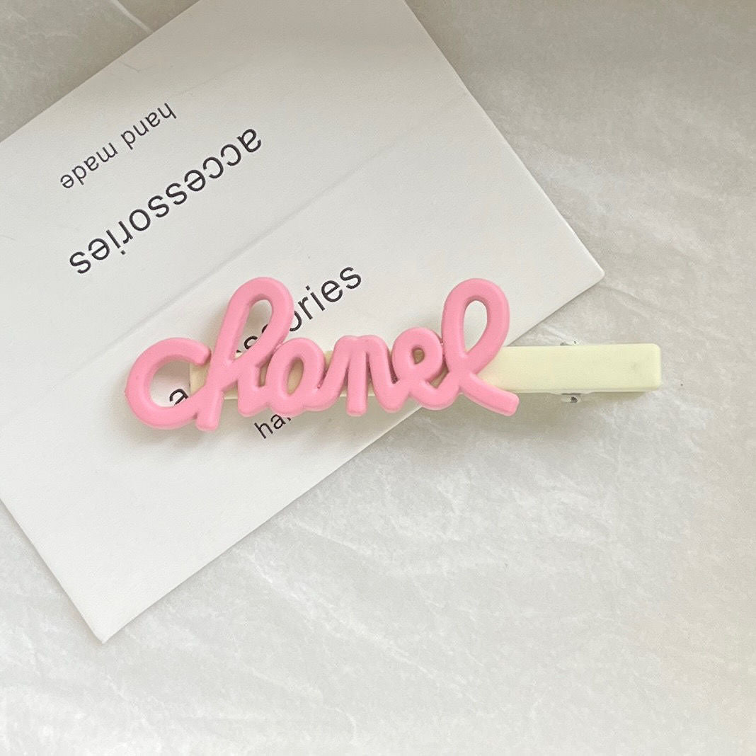 French Advanced Classic Style Letters Side Cropped Hair Clip Hairpin El Pazar