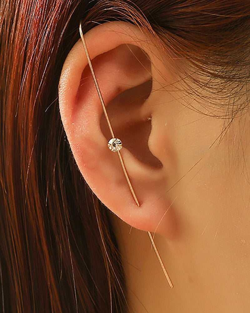 Personalized and minimalist piercing ear needles for women, lightning leaves, earlobe style diagonal earrings eprolo
