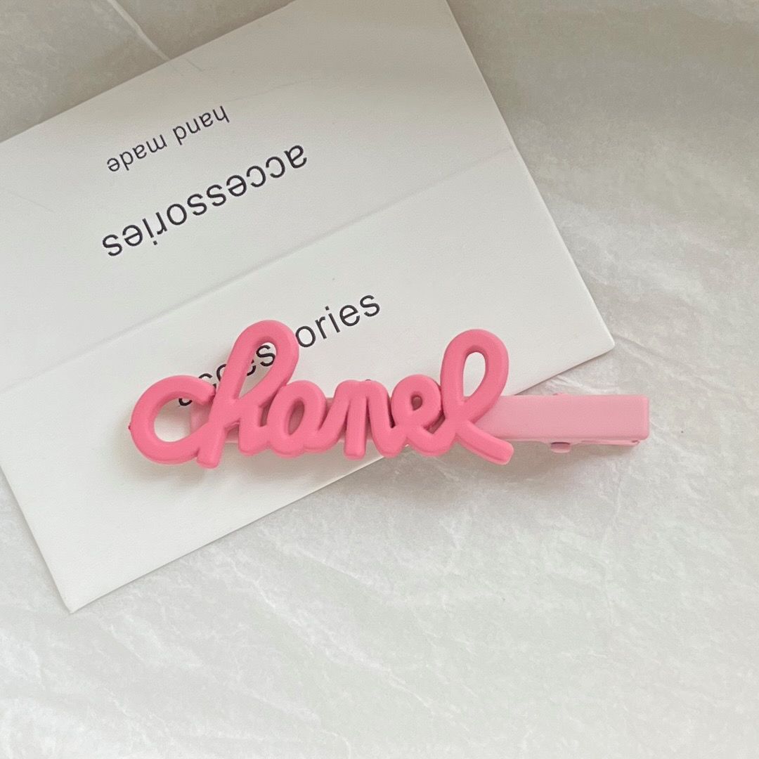 French Advanced Classic Style Letters Side Cropped Hair Clip Hairpin El Pazar