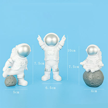 Astronaut Cake Decoration Ornaments Rocket Toy Plug-In Birthday Baking Astronaut Doll Card Set eprolo