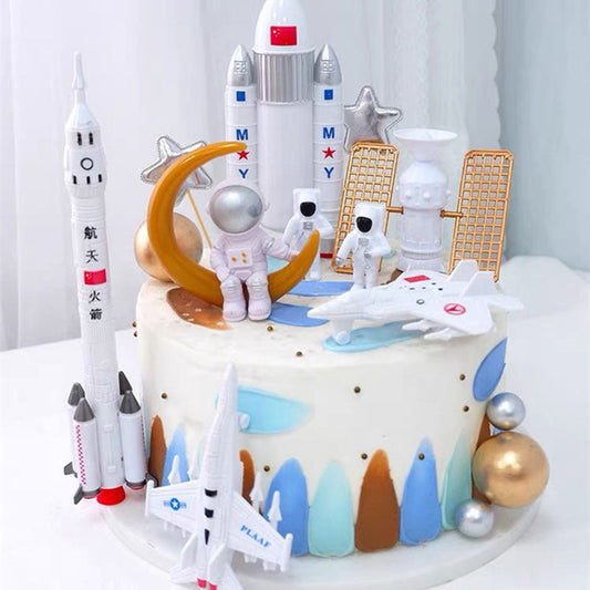 Astronaut Cake Decoration Ornaments Rocket Toy Plug-In Birthday Baking Astronaut Doll Card Set eprolo