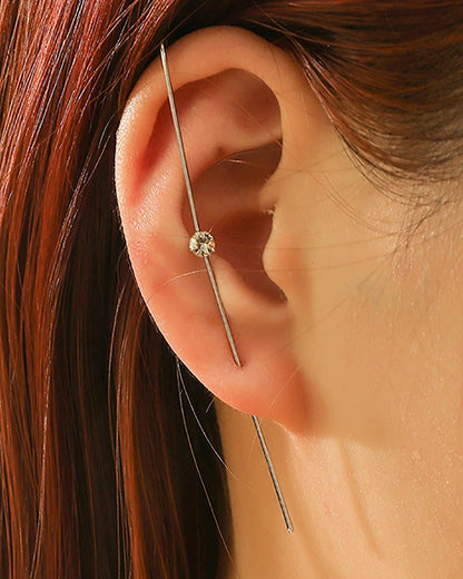 Personalized and minimalist piercing ear needles for women, lightning leaves, earlobe style diagonal earrings eprolo