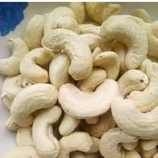 Premium Tanzanian Cashew WW320 – Finest Quality &amp; Exceptional Taste