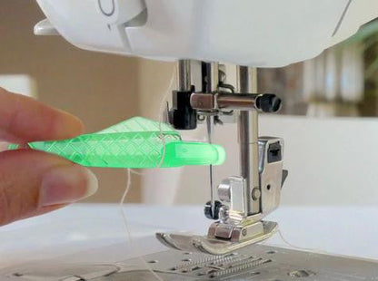 Sewing Machine Quick Threader Small Fish Needle Threader El Pazar