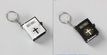Mini HOLY Bible Keychain Religious Christian Jesus Cross Key Chain Women Prayer God Bless Gift Souvenirs Keyring El Pazar
